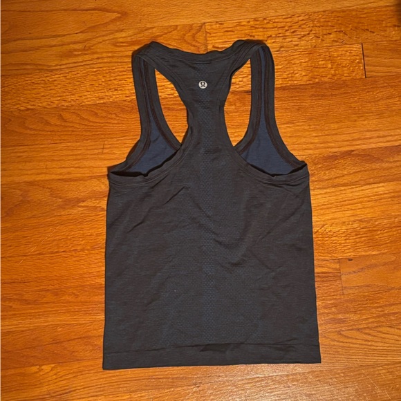 Lululemon Swiftly Tech Racerback Tank - Picture 2 of 2